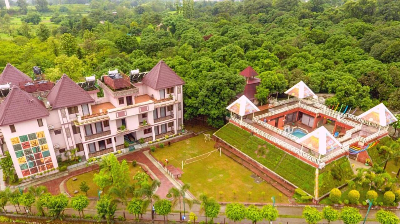Pyramid Home Divine - A Wellness Resort Dehradun Ngoại thất bức ảnh